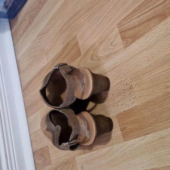 Beige Rieker leather peep toe sandals - Picture 3 of 6